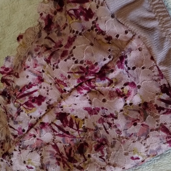 Lot of 2 Jessica Simpson bralettes - Picture 6 of 8